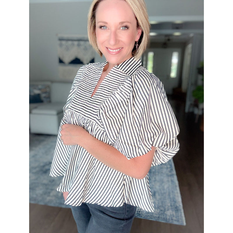 women's boutique striped short sleeve top side