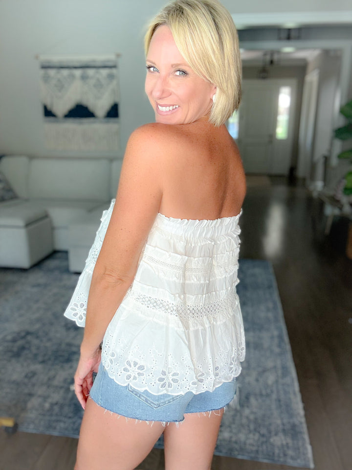 Eyelet Breeze
