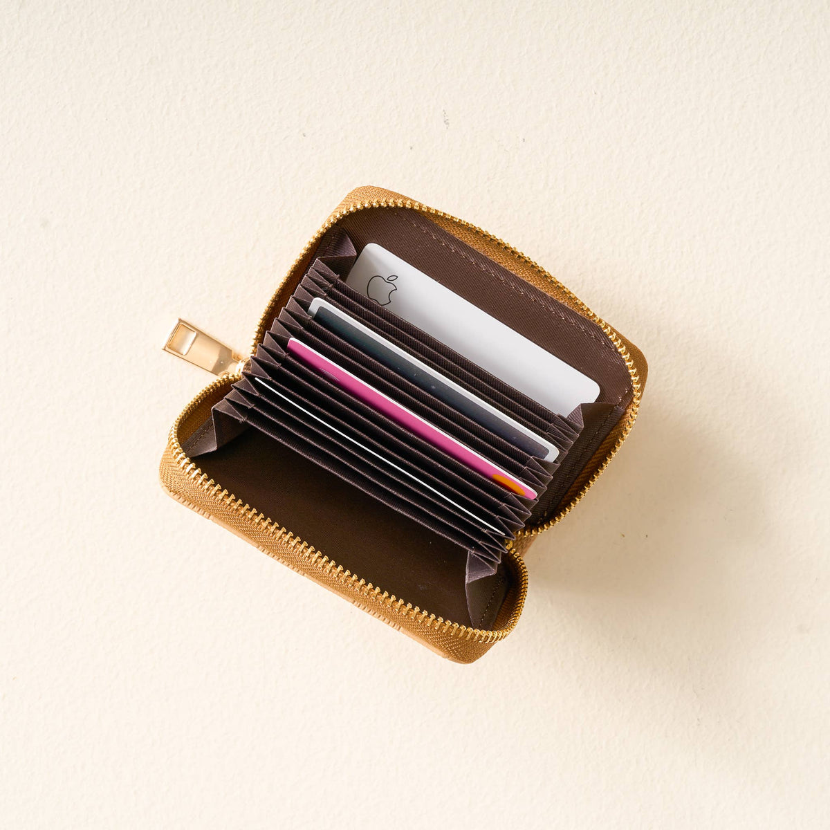 boutique wallet keychain